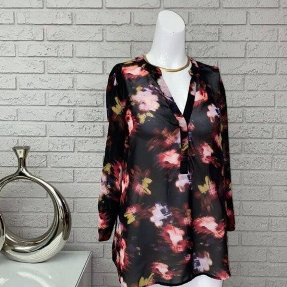 Kut from the Kloth Women Black Floral Long Sleeve Chiffon Blouse Size M - Picture 2 of 9